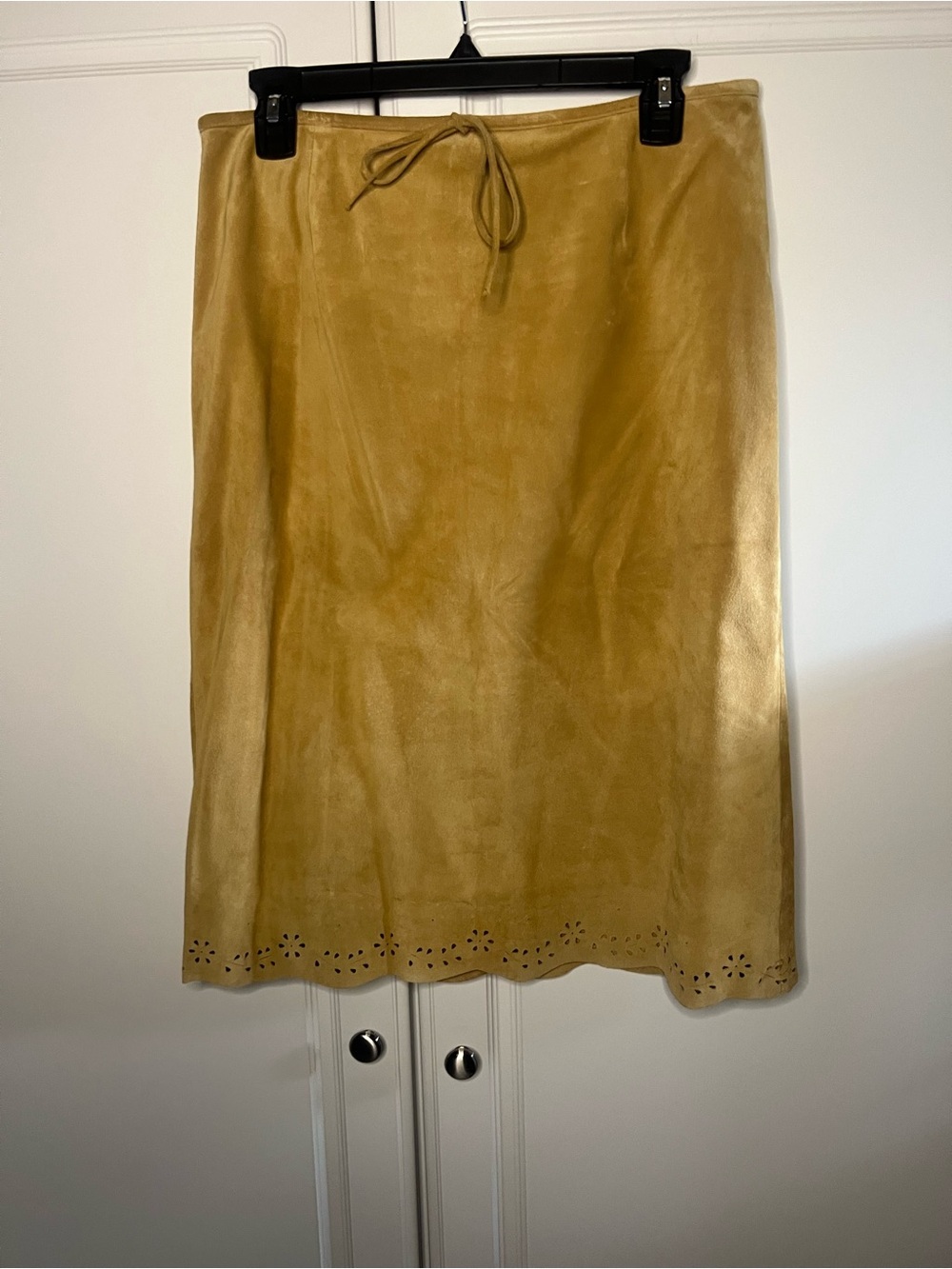 Vintage Ann Taylor Italian Suede Leather A-Line Skirt - Picture 2 of 13